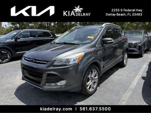 Used 2016 Ford Escape Titanium w/ Equipment Group 301A AWD/4WD image 9