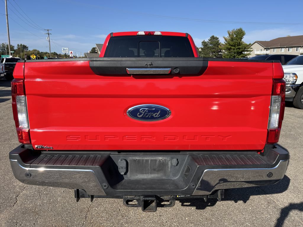 Used 2018 Ford F350 Lariat w/ Lariat Value Package AWD/4WD image 7