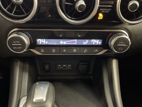 Used 2024 Nissan Sentra SR w/ Trunk Package image 23