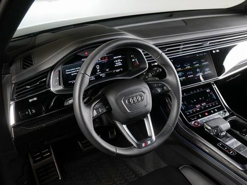 Used 2023 Audi SQ7 Prestige w/ Prestige Package AWD/4WD image 3