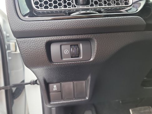 Used 2025 Honda Civic Sport image 30