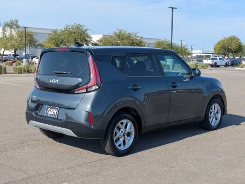 Certified 2024 Kia Soul LX w/ Option Group 015 FWD image 5