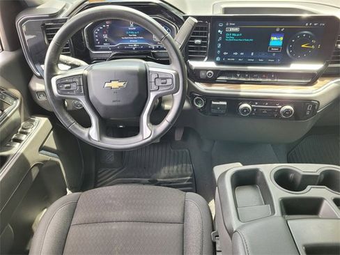 Used 2024 Chevrolet Silverado 2500 LT image 14