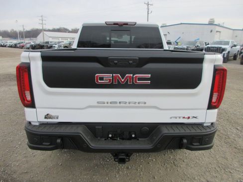 New 2026 GMC Sierra 1500 AT4X w/ AT4X AEV Edition AWD/4WD image 6