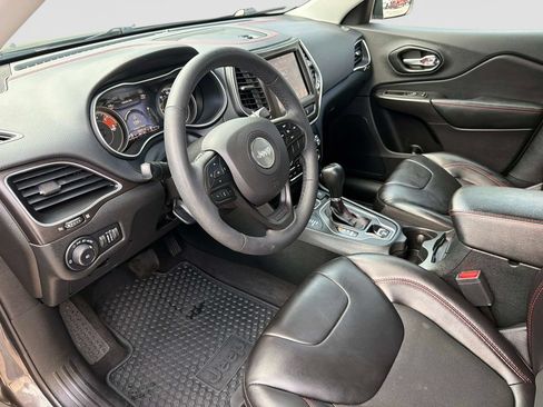 Used 2022 Jeep Cherokee Trailhawk AWD/4WD image 22
