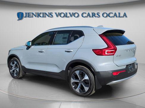 New 2025 Volvo XC40 B5 Core w/ Protection Package Premier image 6