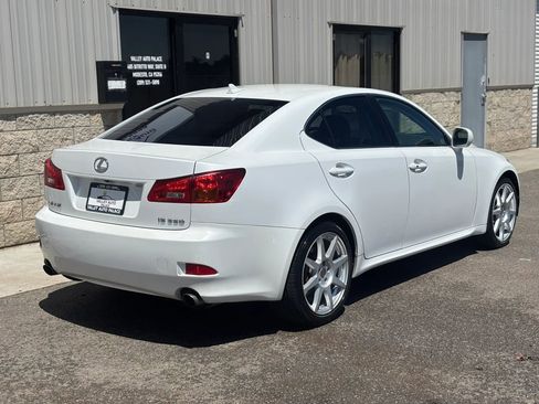 Used 2007 Lexus IS 350 RWD image 3