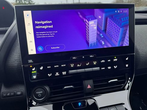 Used 2023 Toyota bZ4X AWD image 36