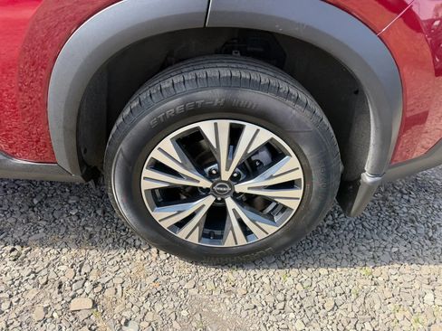 Used 2022 Nissan Rogue SV w/ SV Premium Package AWD/4WD image 9
