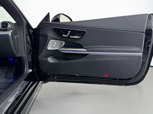 New 2026 Mercedes-Benz CLE 450 4MATIC Coupe image 23