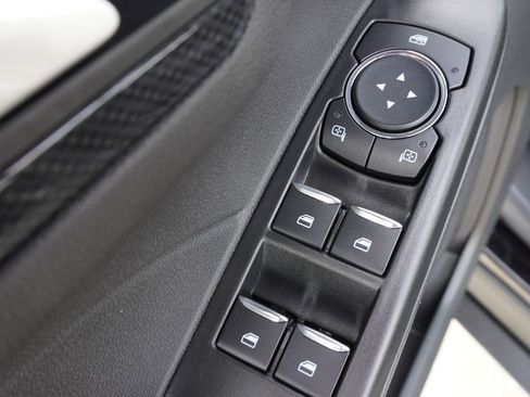 Used 2024 Ford Escape ST-Line Select w/ Tech Pack #2 image 15