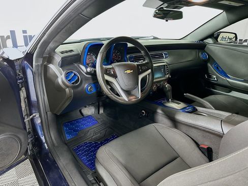 Used 2015 Chevrolet Camaro LT w/ RS Package image 10