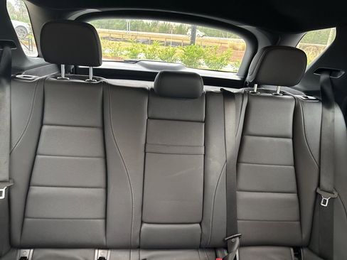 Used 2024 Mercedes-Benz GLE 350 4MATIC image 24