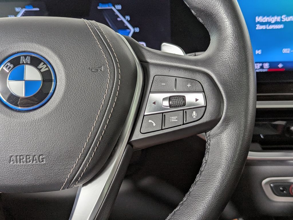 Certified 2024 BMW X5 xDrive50e w/ Premium Package AWD/4WD image 30