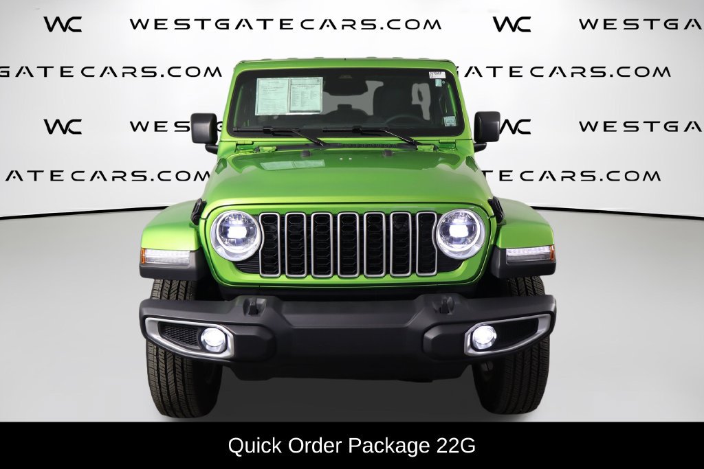 Used 2026 Jeep Wrangler Unlimited Sahara AWD/4WD image 2