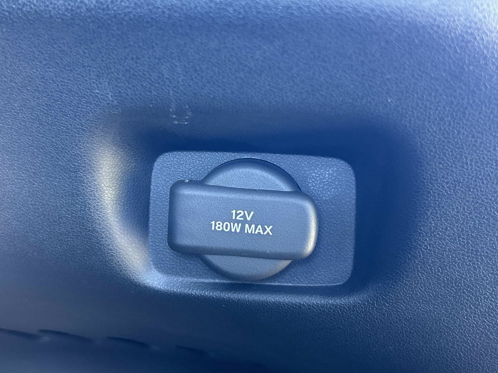 Used 2025 Honda HR-V Sport image 14