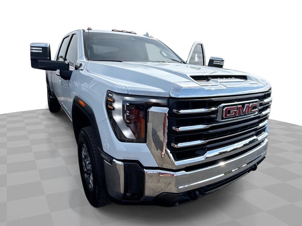 Certified 2026 GMC Sierra 2500 SLT w/ SLT Convenience Package AWD/4WD image 1