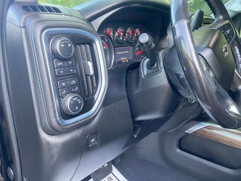 Used 2019 Chevrolet Silverado 1500 RST w/ All-Star Edition image 17