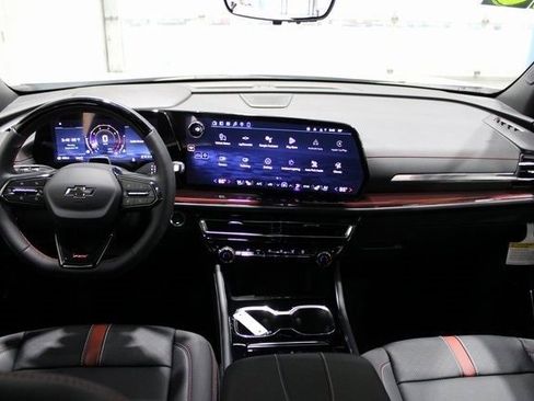 New 2026 Chevrolet Traverse RS image 18