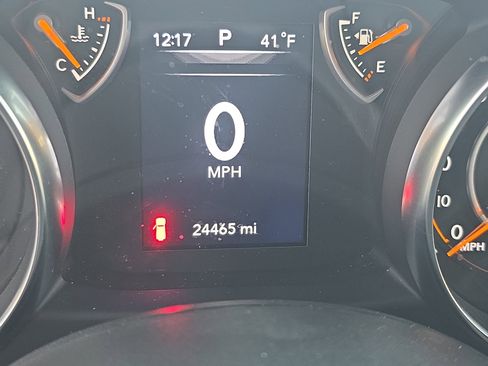 Used 2023 Jeep Wrangler Sport image 22