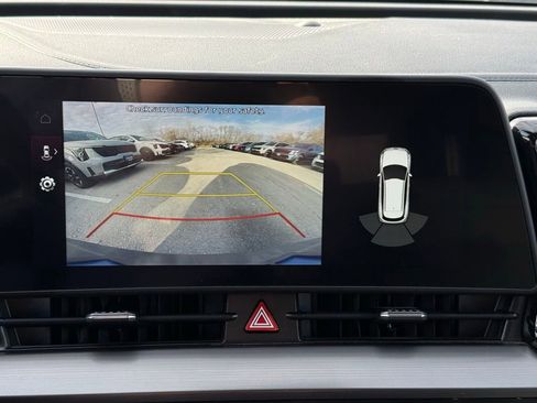 Certified 2023 Kia Sportage EX image 32