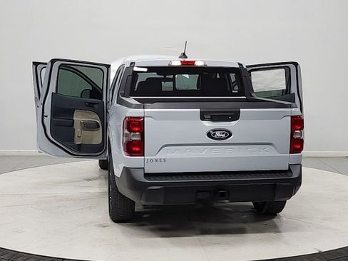 New 2026 Ford Maverick Lariat w/ 4K Tow Package AWD/4WD image 14