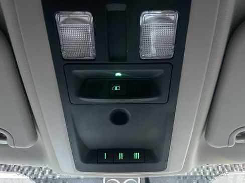 Used 2012 RAM 1500 Big Horn w/ Luxury Group image 17