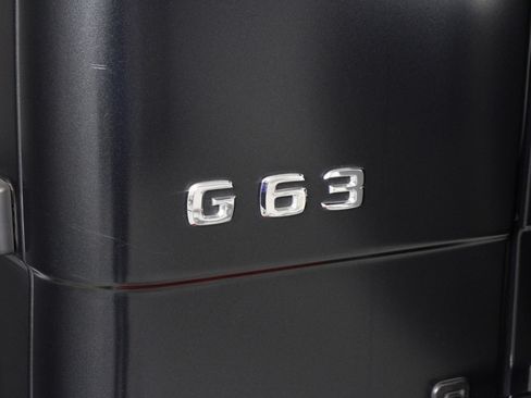 Used 2015 Mercedes-Benz G 63 AMG 4MATIC image 19