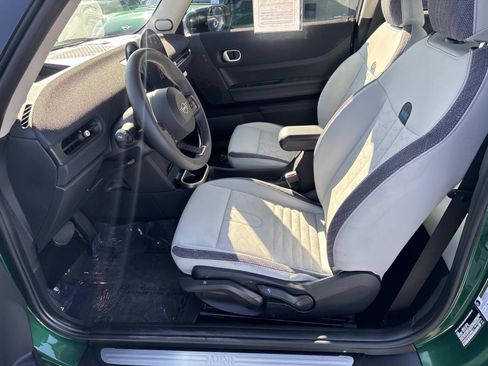 Used 2025 MINI Cooper S image 9