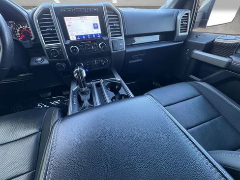 Used 2019 Ford F150 Raptor w/ Equipment Group 802A Luxury image 3