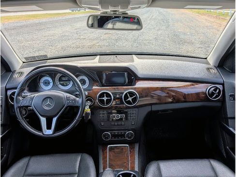 Used 2014 Mercedes-Benz GLK 350 4MATIC w/ Premium 1 Package image 27