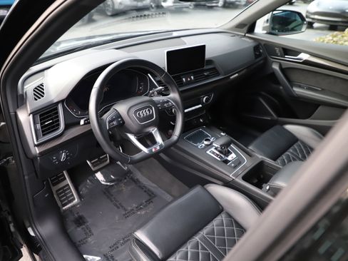 Used 2020 Audi SQ5 Premium Plus w/ Premium Plus Package image 20