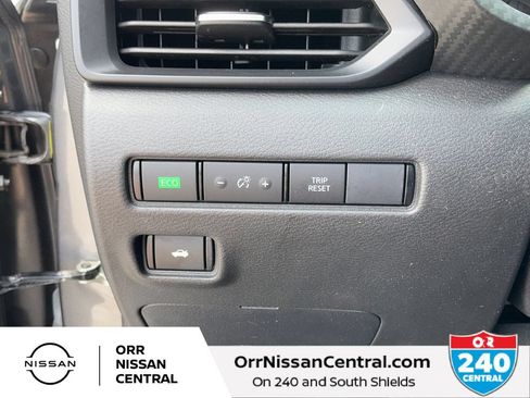 Used 2024 Nissan Sentra S FWD image 18