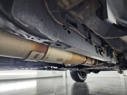 Used 2022 Ford F250 XL w/ STX Appearance Package image 27