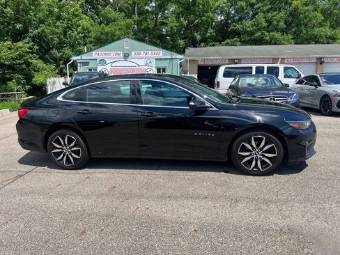 Used 2018 Chevrolet Malibu LT FWD image 3