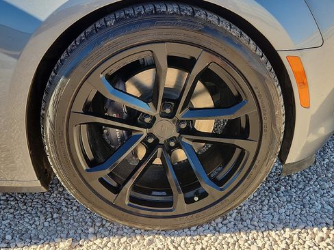 Used 2022 Chevrolet Camaro LT image 7