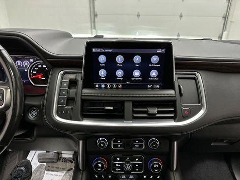 Used 2021 Chevrolet Tahoe Premier w/ Premium Package image 37