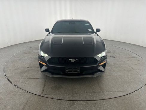 Used 2023 Ford Mustang Coupe RWD image 2