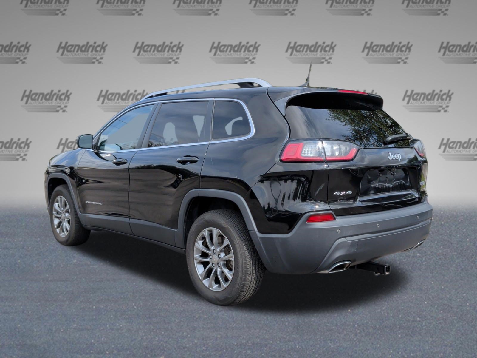 Used 2020 Jeep Cherokee Latitude Plus w/ Cold Weather Group AWD/4WD image 9