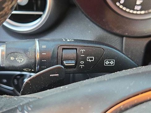 Used 2016 Mercedes-Benz GLC 300 image 15