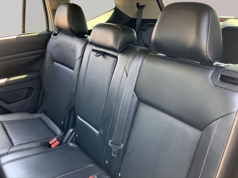 Used 2018 Volkswagen Atlas SEL AWD/4WD image 19