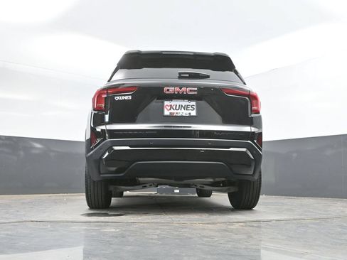 Used 2026 GMC Terrain Elevation w/ Elevation Premium Package AWD/4WD image 39