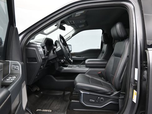 Used 2021 Ford F150 Lariat image 8