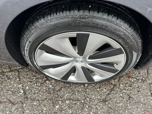 Used 2021 Tesla Model S Long Range image 23