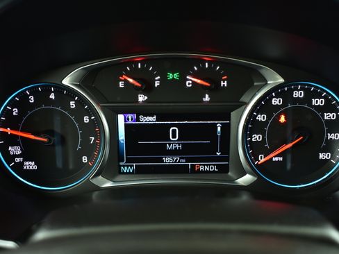 Used 2016 Chevrolet Malibu LT image 11