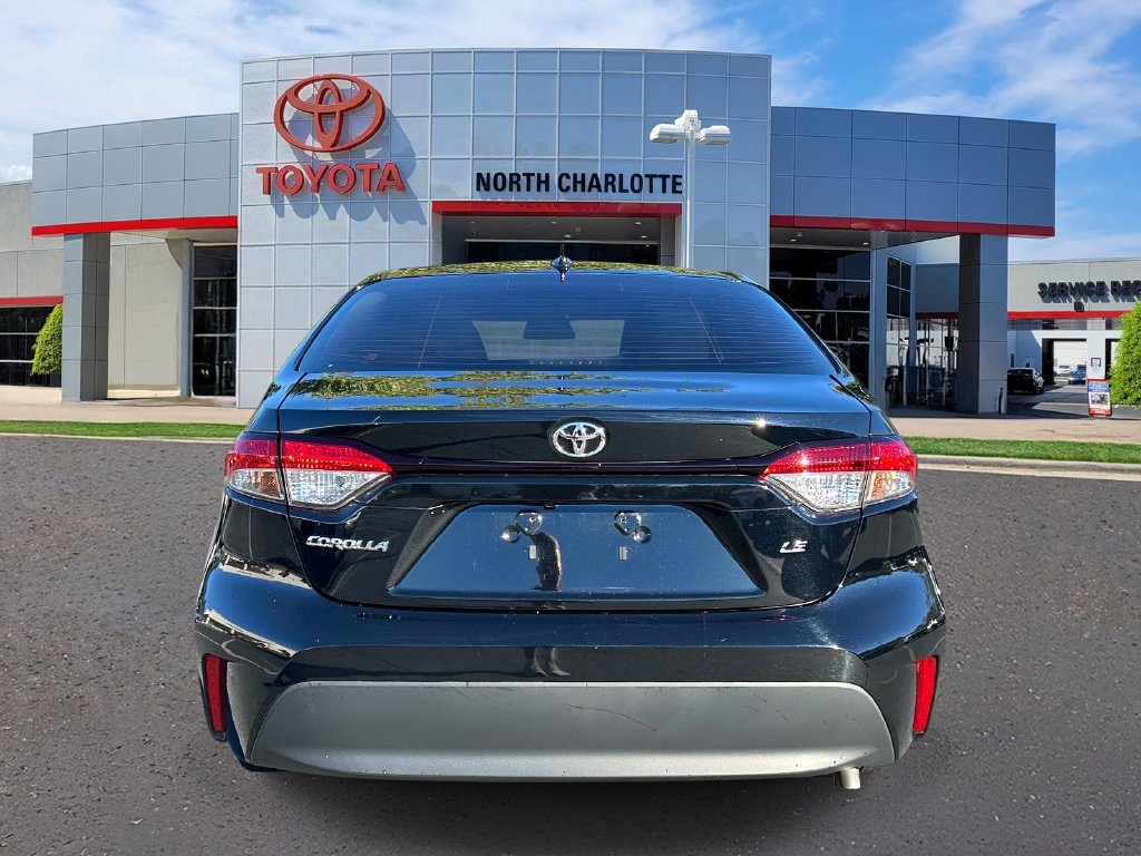 Used 2024 Toyota Corolla LE FWD image 6