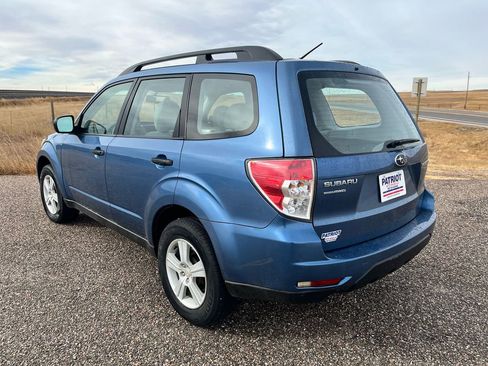 Used 2010 Subaru Forester 2.5X w/ Popular Equipment Group 5A image 3