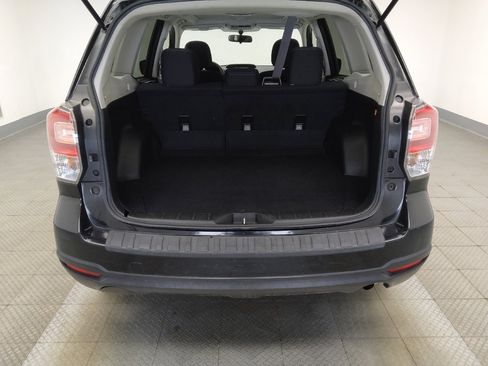 Used 2017 Subaru Forester 2.5i Premium w/ All-Weather Package image 29