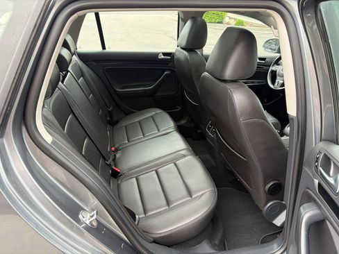 Used 2014 Volkswagen Jetta TDI FWD image 7