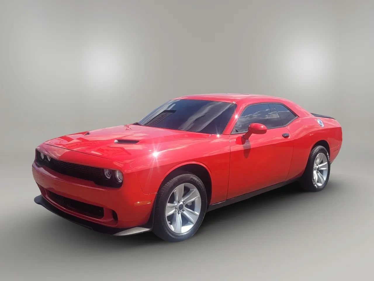 Used 2023 Dodge Challenger SXT RWD image 22
